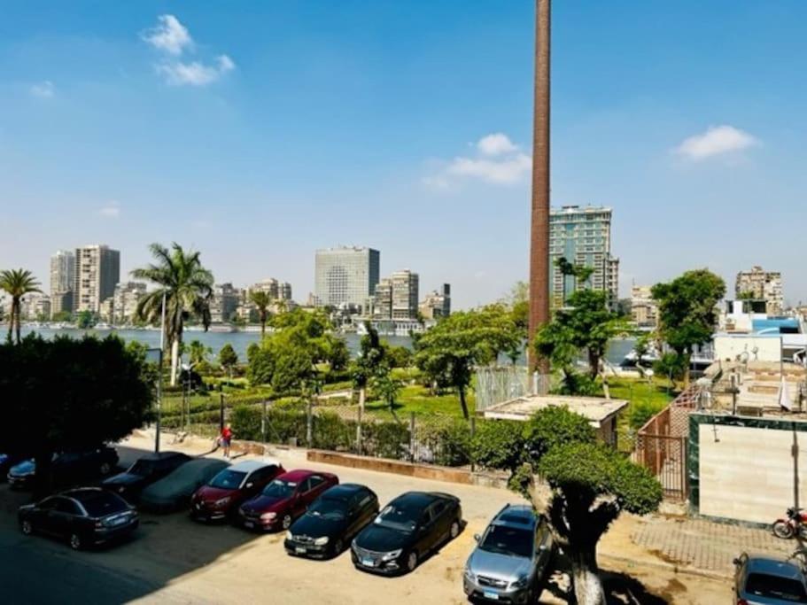 Apartment Riverfront 1 Kairo